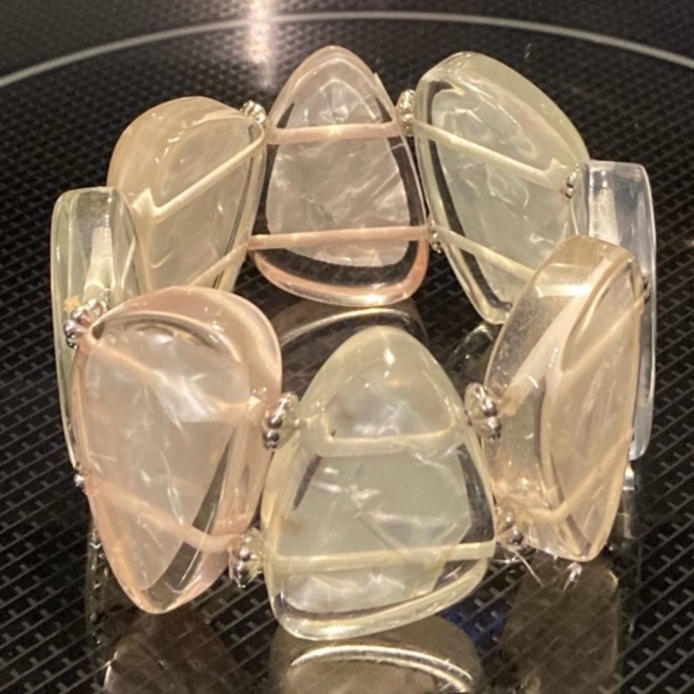 Vintage 60s Chunky Lucite Bracelet